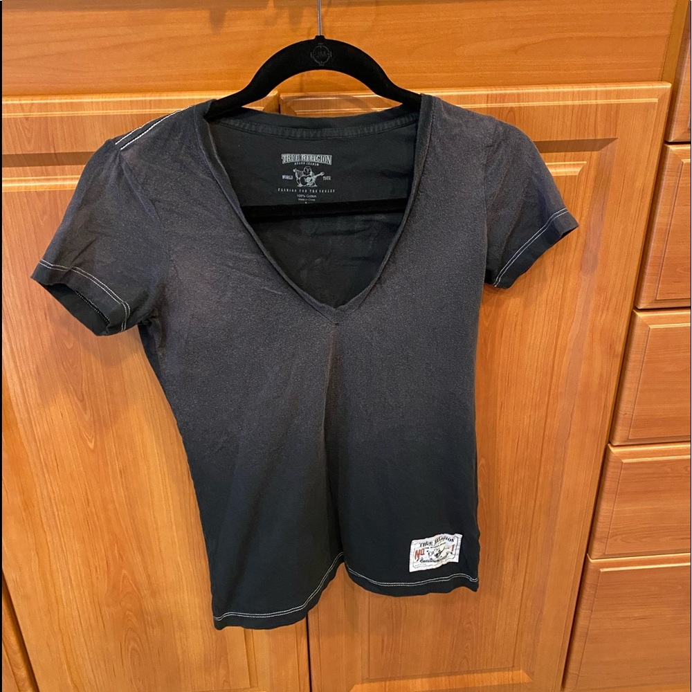 Tee